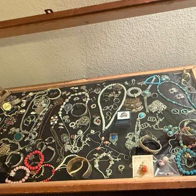 Sale Photo Thumbnail #112