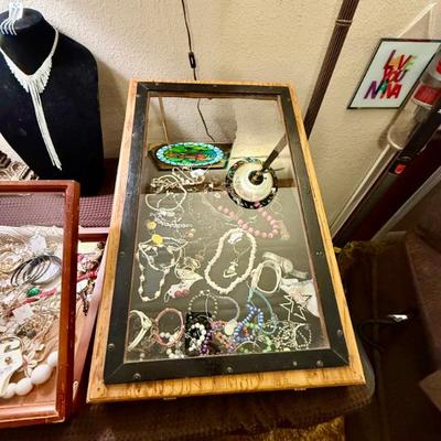 Sale Photo Thumbnail #113