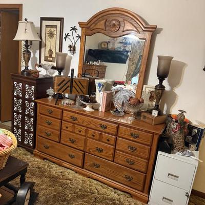 Sale Photo Thumbnail #98