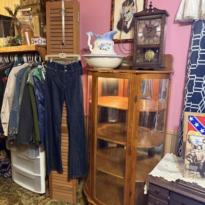 Sale Photo Thumbnail #134