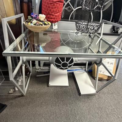 Sale Photo Thumbnail #381