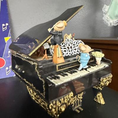 Sale Photo Thumbnail #539