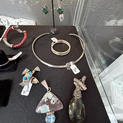 Sale Photo Thumbnail #228