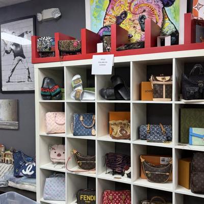 Sale Photo Thumbnail #18