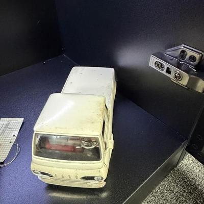 Sale Photo Thumbnail #258