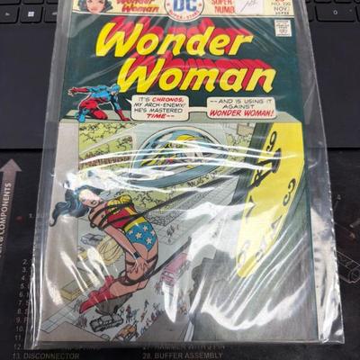 Sale Photo Thumbnail #528