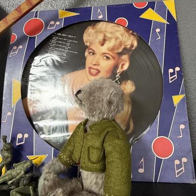 Sale Photo Thumbnail #314