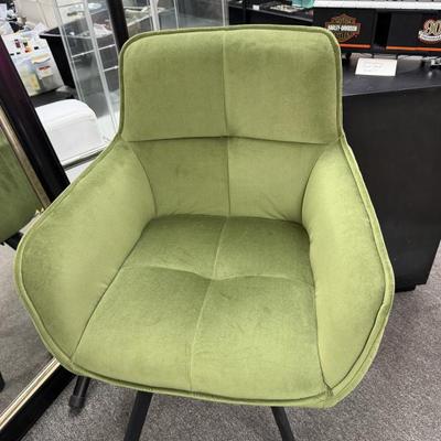 Sale Photo Thumbnail #218