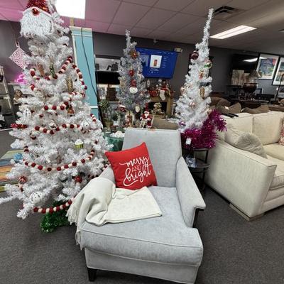 Sale Photo Thumbnail #114