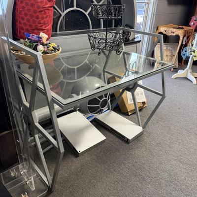 Sale Photo Thumbnail #191