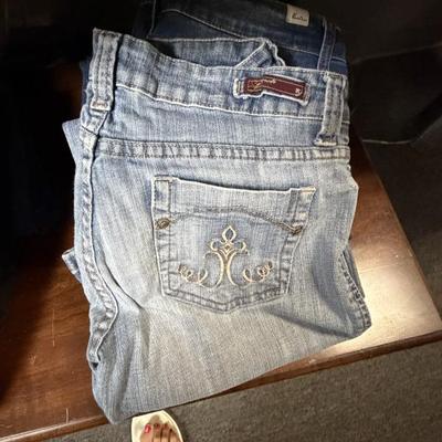 Sale Photo Thumbnail #188