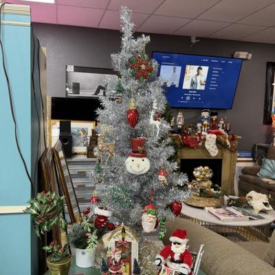 Sale Photo Thumbnail #51