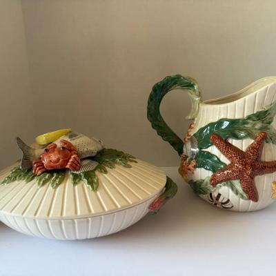 Fits And Floyd Pit Her And Cover Dish Fish Motif