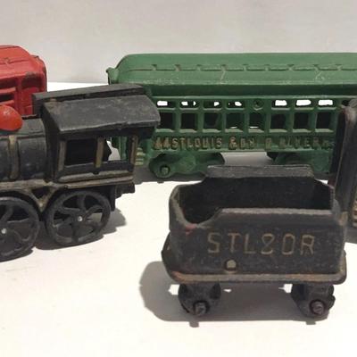 Vintage Cast Iron Train Set Engine, Coal, 3 Passenger Cars, St. Louis & Ohio River Railroad 44 