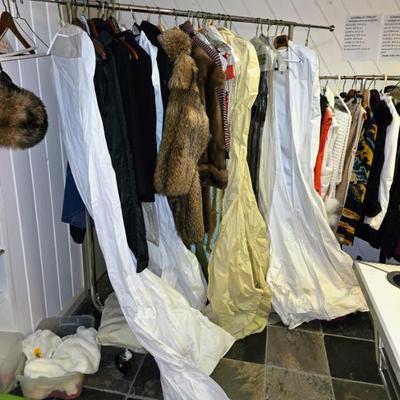 Sale Photo Thumbnail #32