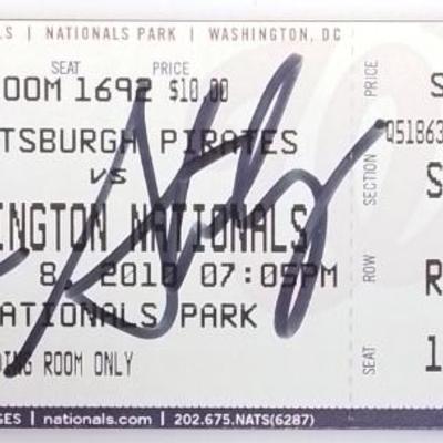 Sale Photo Thumbnail #77