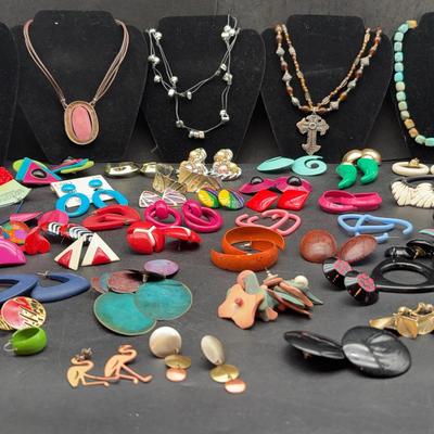 BN007 Cool Casual Earrings And Necklaces 