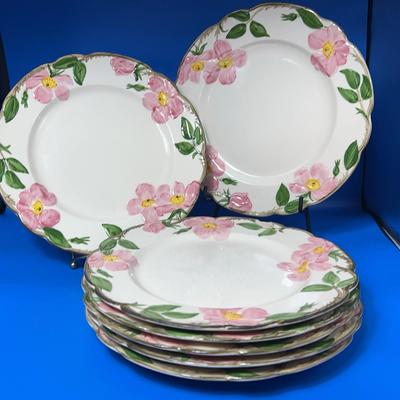 BN265 Franciscan Earthenware Floral Dinner Plates (7)