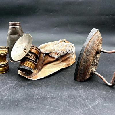 BN149 Early 20th Century Miner's Soft Cap with Carbide Lamp