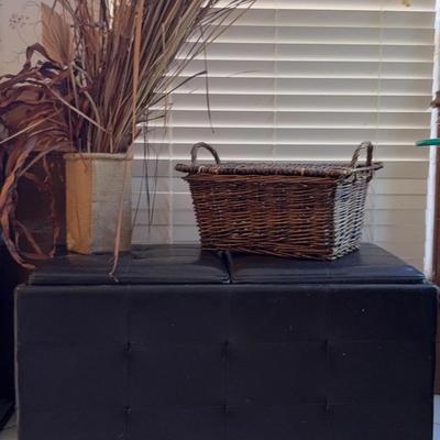 BN108 Storage Ottoman & Home Decor