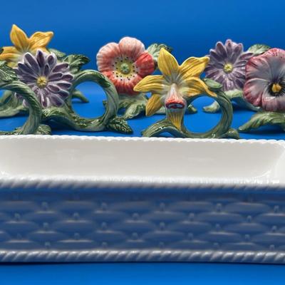 BN268 Fitz & Floyd Floral Napkin Rings & Bunny Cracker Holder