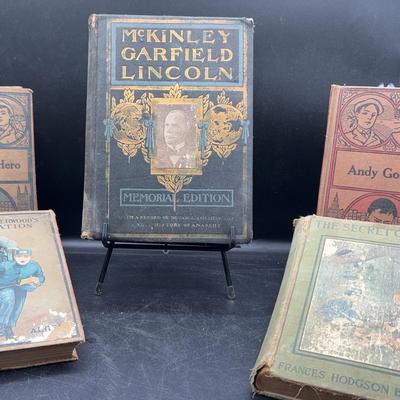 BN399 The Secret Garden By Frances Hodgson Burnett