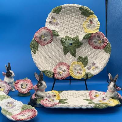 BN267 Fitz & Floyd Pansy Ceramic Serving Set