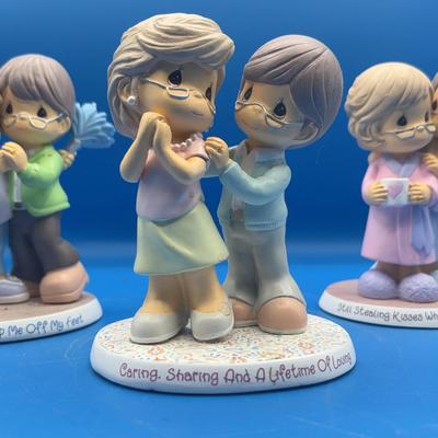 BN142 Precious Moments Figurines 