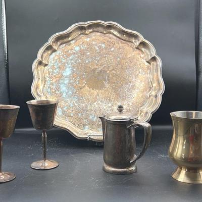 BN225 Serving Pieces