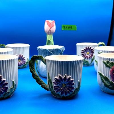 BN368 Fitz and Floyd Pansy Parade Flower Ceramic Mugs