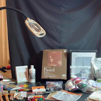 BN393 Hodgepodge Of Crafting Supplies