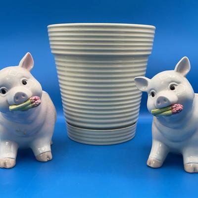 BN266 Piggies & Plants