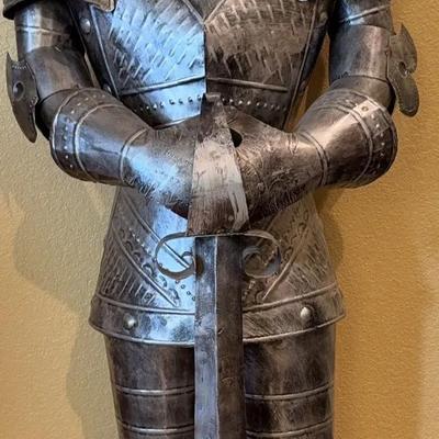 BN307 Medieval Armor Tin Suit