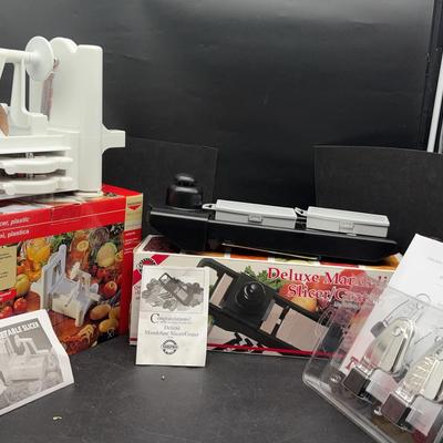 BN427 Slicers And Graters