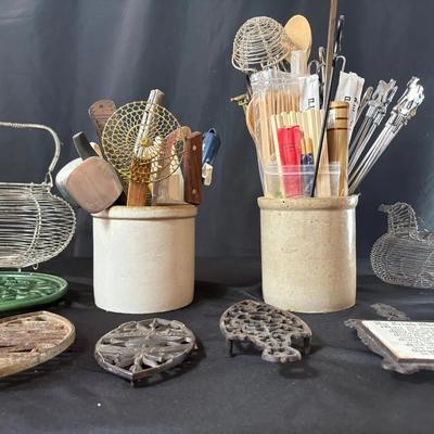 BN496 Kitchen Essentials 