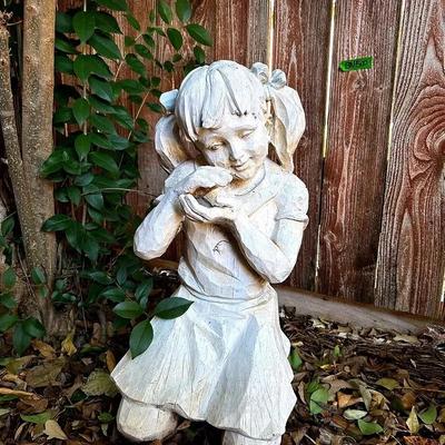 BN900 Outdoor Little Girl At Play!!