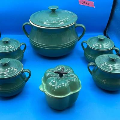 BN405 Jade Le Creuset Stoneware Collection 