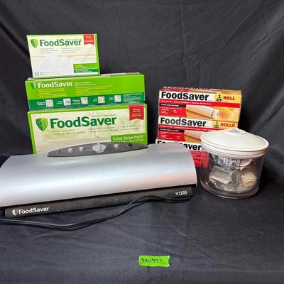 BN943 Food Saver Sealer & Supplies 