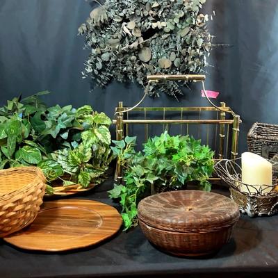 BN486 Baskets & Magazine Holder