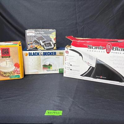 BN942 Cutting Tools For The Kitchen! 