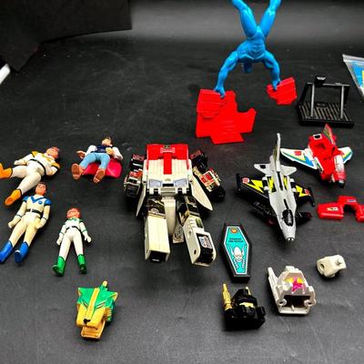 BN624 Transformers & Friends!!