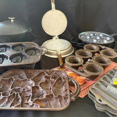 BN404 Specialty Cast Iron Baking