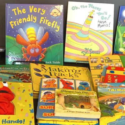 BN632 Pop Up Books & More