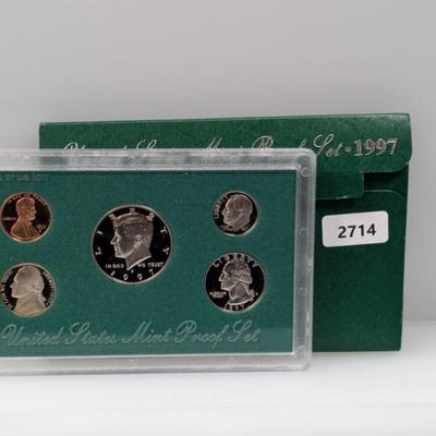 Sale Photo Thumbnail #718