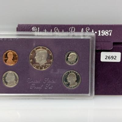 Sale Photo Thumbnail #696