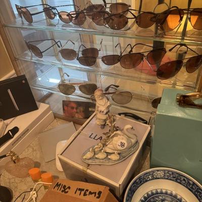 Sale Photo Thumbnail #35