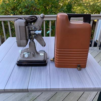 Revere projector
16in H