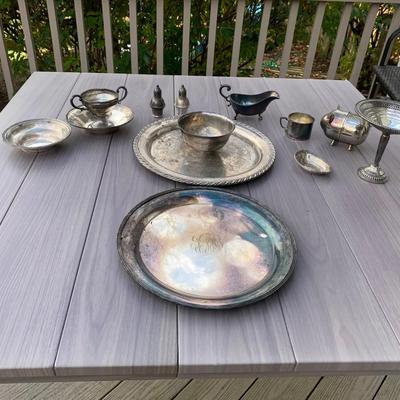 Serving pieces large plate 12", bowl 12'. 