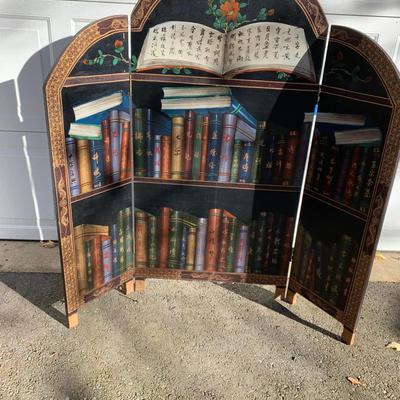 wood folding blind 48h48w with flaps