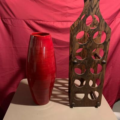 Wine rack 36h, red plastics vase 2ft H